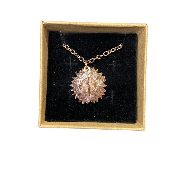 '' You Are My Sunshine '' Gold plated alloy Locket Sunflower Pendant Necklace - Picture 6 of 7